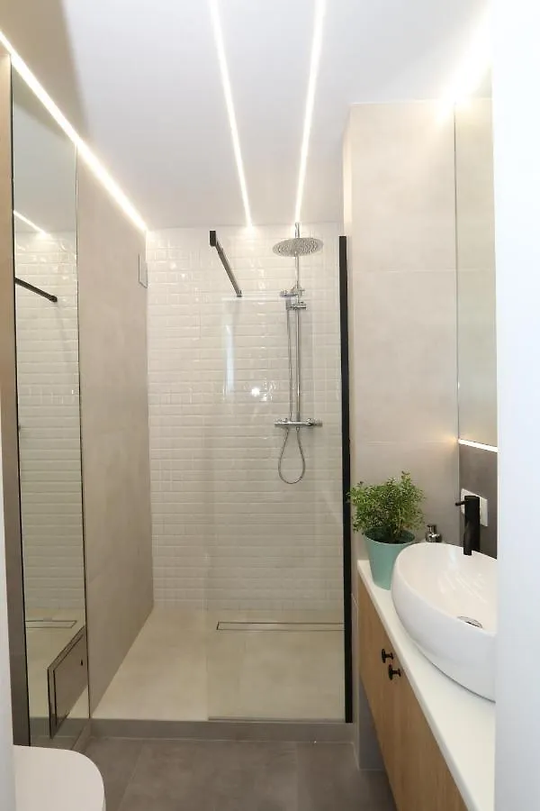 Privatunterkunft Romaszewskiego Zoliborz Bedroom Pokoj Metro Warschau