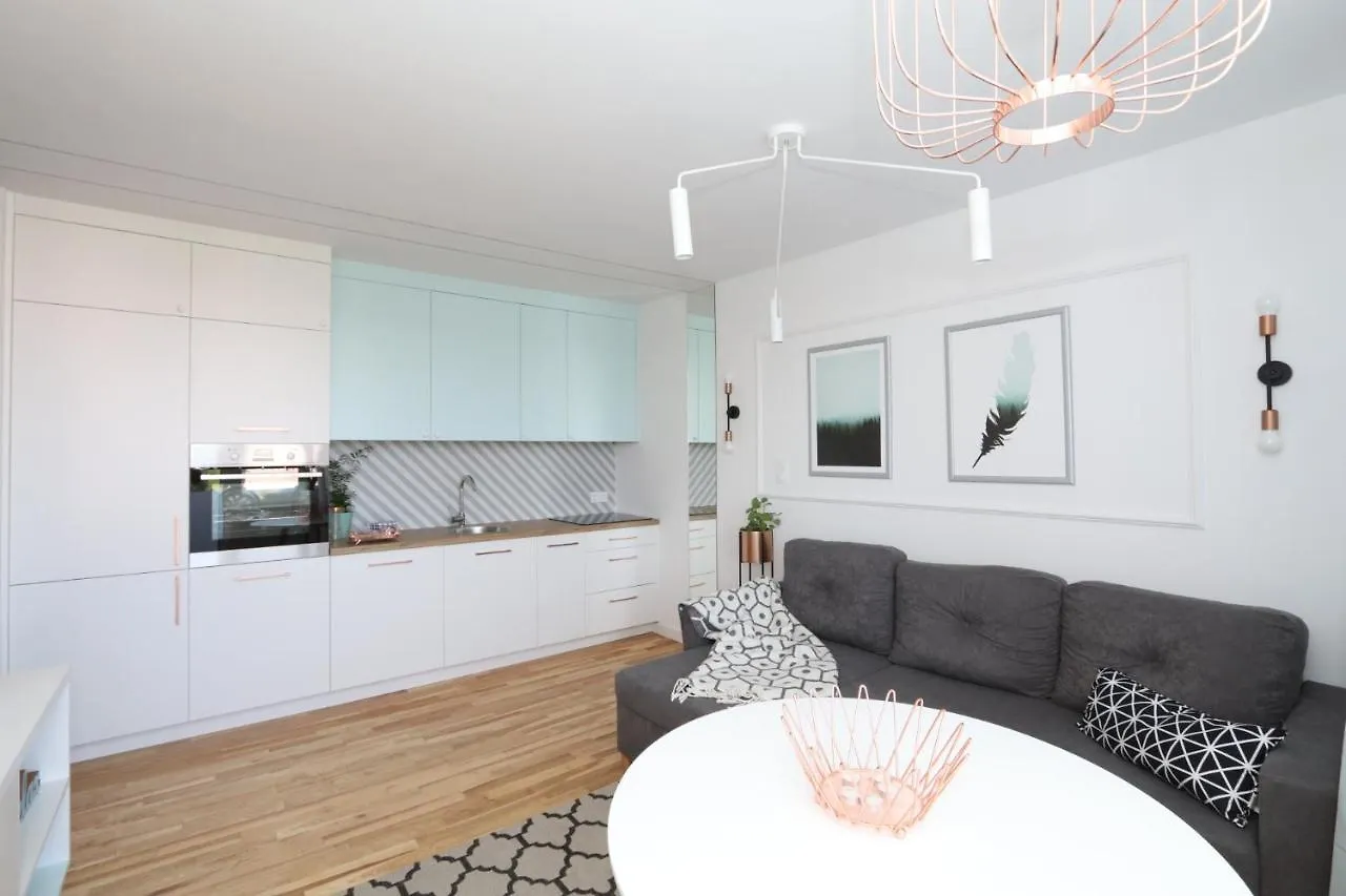 Kwatera prywatna Romaszewskiego Żoliborz bedroom pokój Metro Warszawa